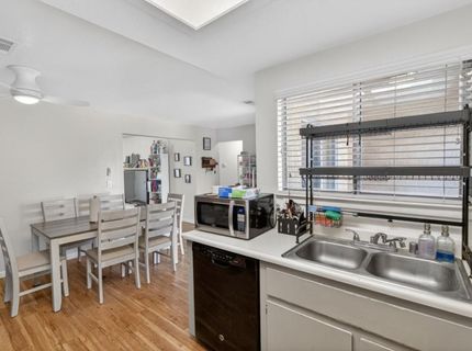 7494-7496 Bruno Way, Sacramento, CA 95828 Photo