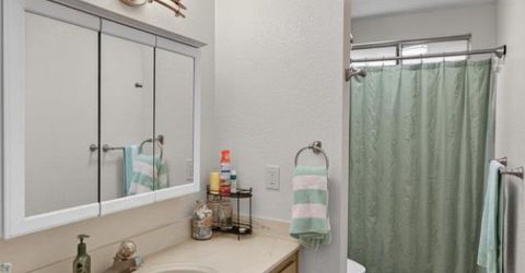 7494-7496 Bruno Way, Sacramento, CA 95828 Photo