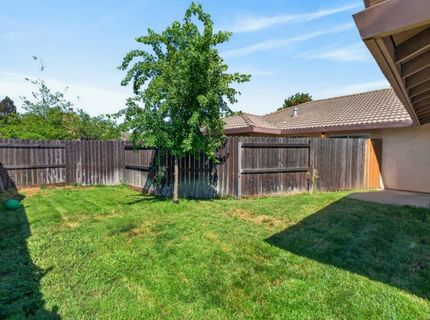 7494-7496 Bruno Way, Sacramento, CA 95828 Photo