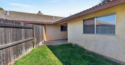 7494-7496 Bruno Way, Sacramento, CA 95828 Photo