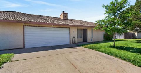 7494-7496 Bruno Way, Sacramento, CA 95828 Photo