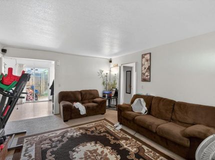 7494-7496 Bruno Way, Sacramento, CA 95828 Photo