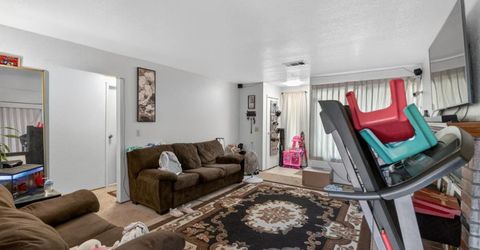 7494-7496 Bruno Way, Sacramento, CA 95828 Photo