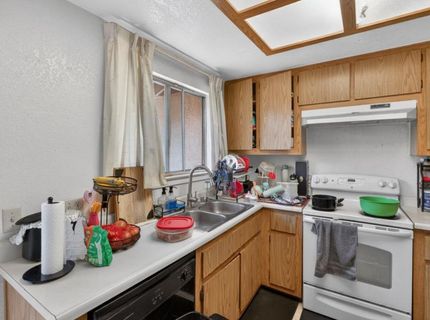 7494-7496 Bruno Way, Sacramento, CA 95828 Photo