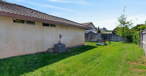 7494-7496 Bruno Way, Sacramento, CA 95828 Photo