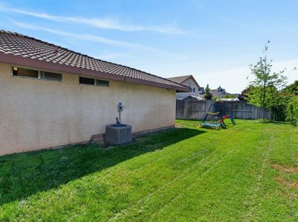 7494-7496 Bruno Way, Sacramento, CA 95828 Photo