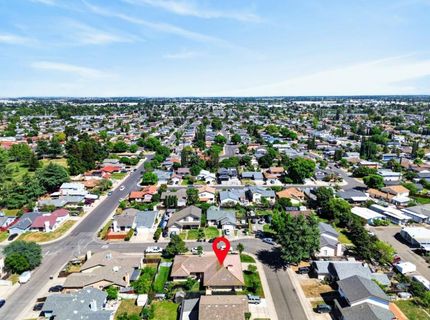 7494-7496 Bruno Way, Sacramento, CA 95828 Photo