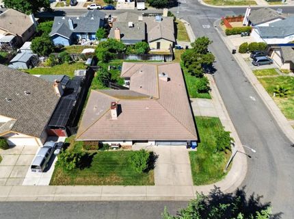 7494-7496 Bruno Way, Sacramento, CA 95828 Photo