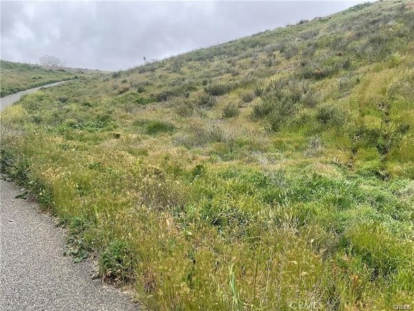 3 Cross Hill Drive, Menifee, CA 92587