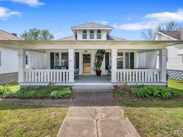 411 E Maple Street , Scott City, MO 63780