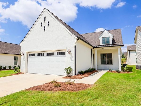 445 South Grove Drive, Oxford, MS 38655
