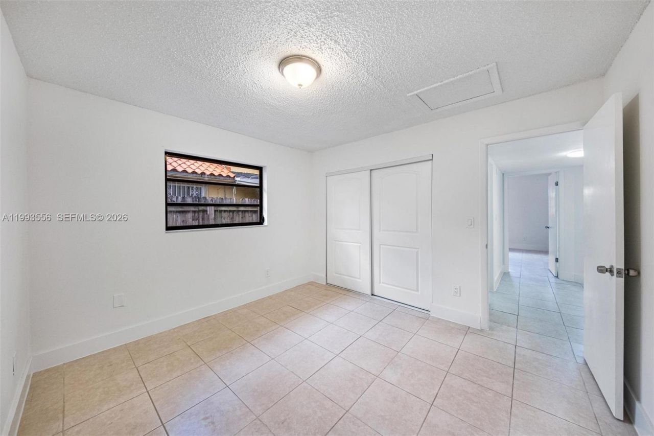 1283 W 42nd St , Unit 1, Hialeah, FL 33012 Photo