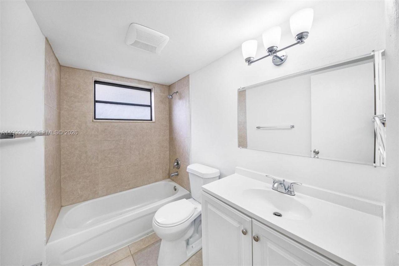 1283 W 42nd St , Unit 1, Hialeah, FL 33012 Photo