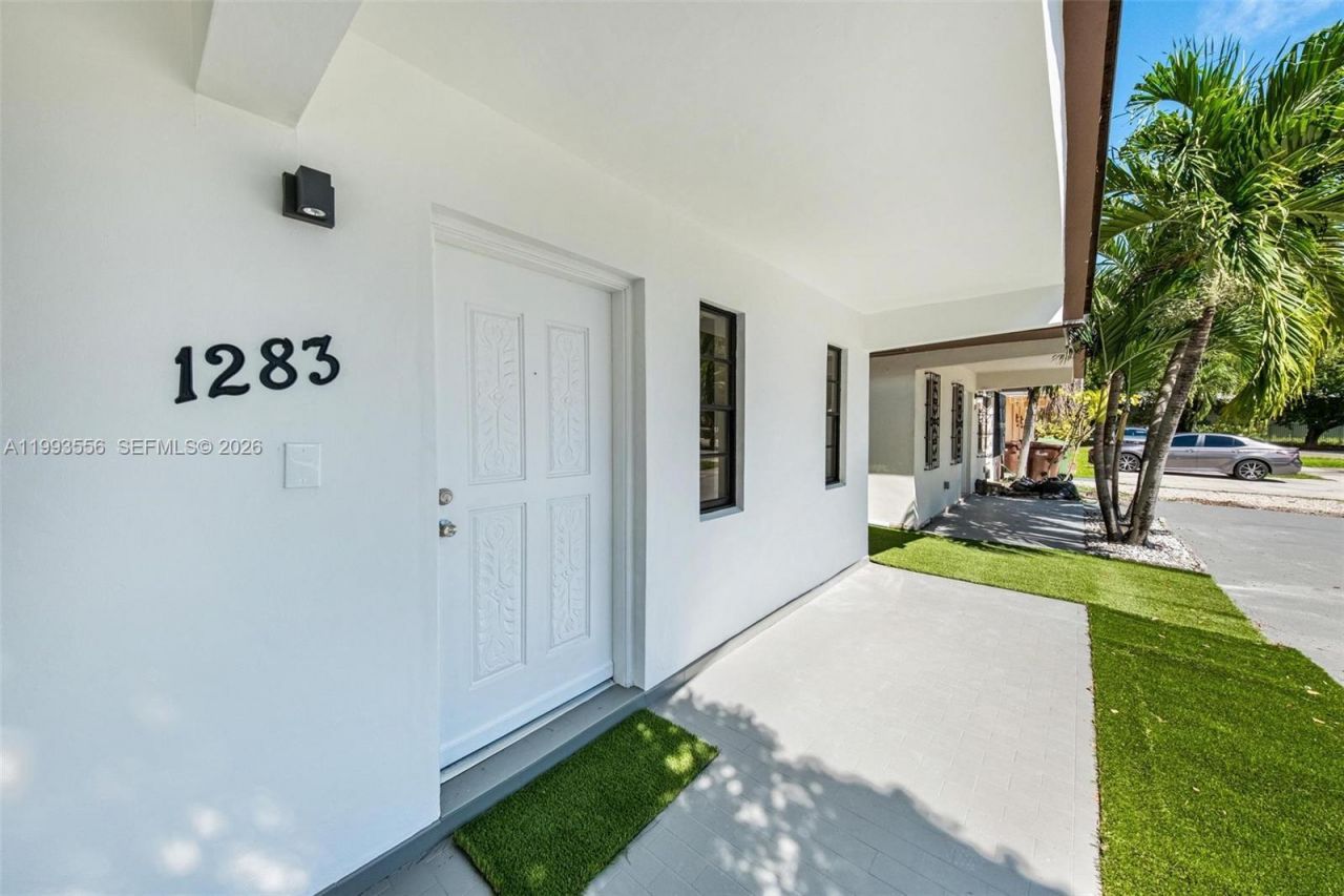 1283 W 42nd St , Unit 1, Hialeah, FL 33012 Photo