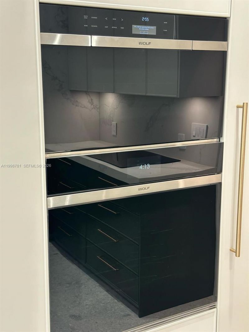 737 Crandon Blvd, Unit 301, Key Biscayne, FL 33149 Photo