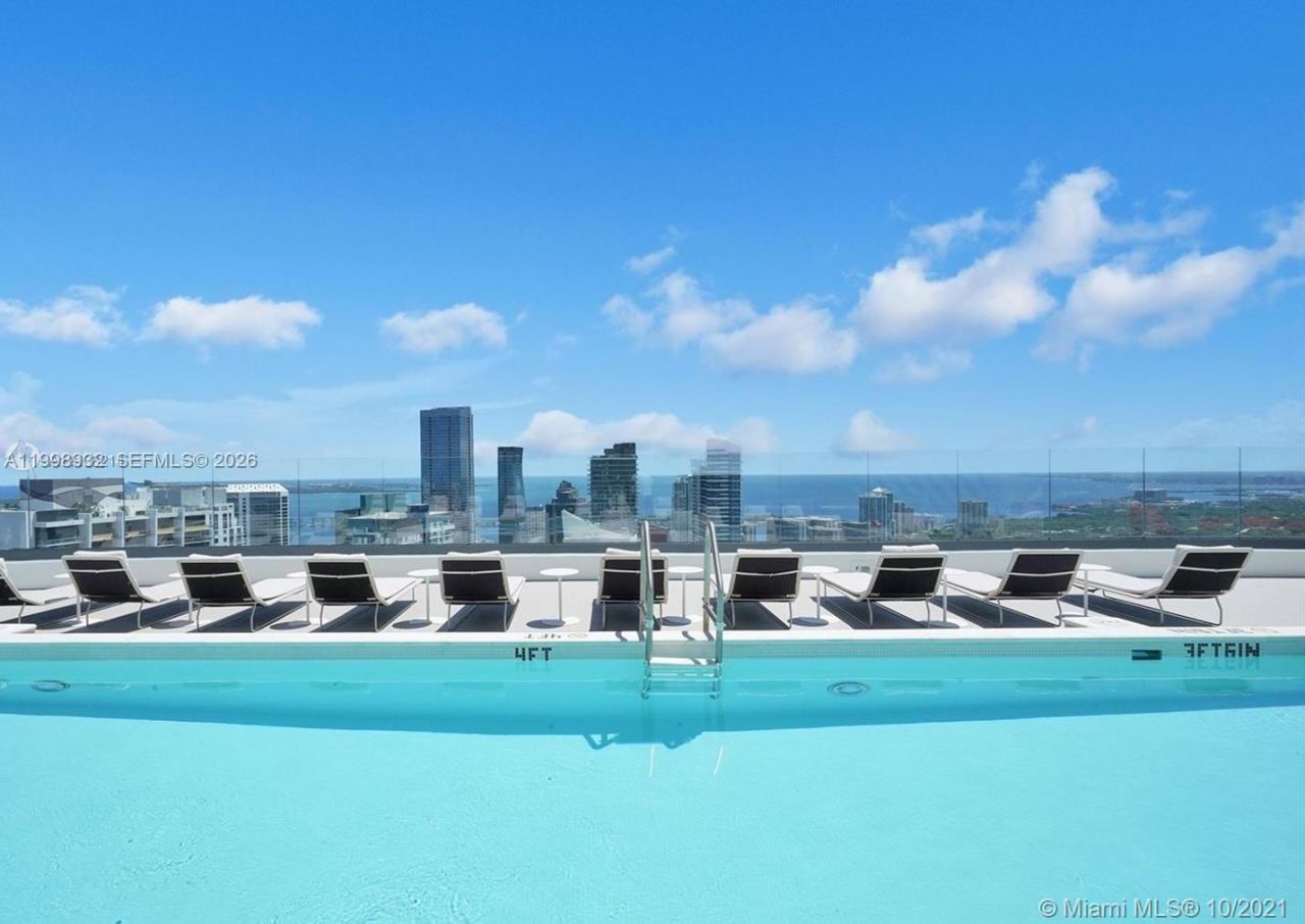 55 SW 9th St, Unit 4109, Miami, FL 33130 Photo
