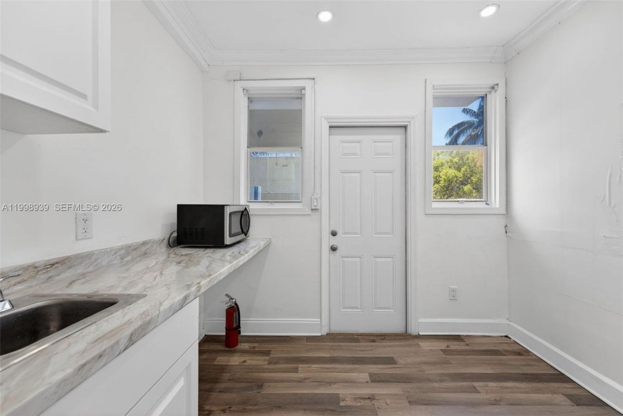 901 Pennsylvania Ave, Miami Beach, FL 33139 Photo