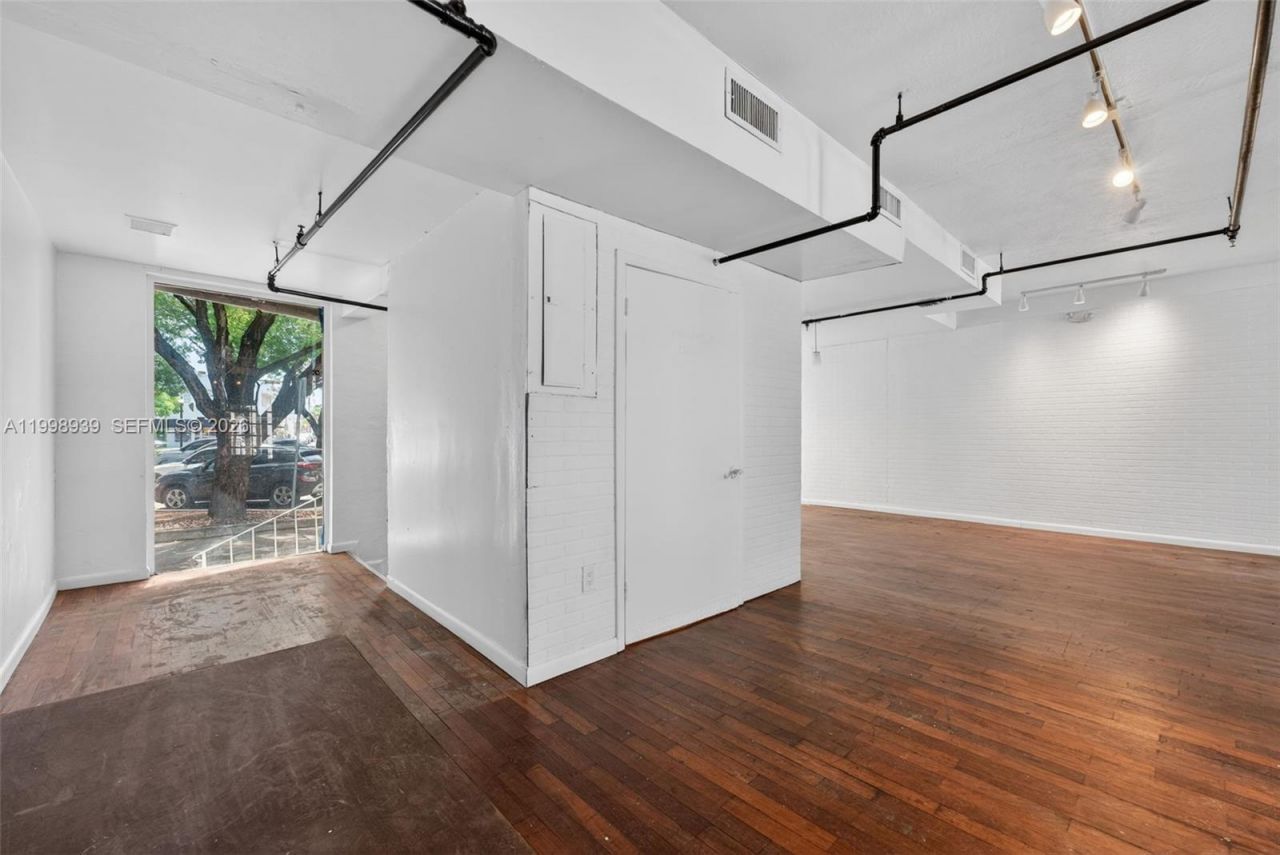 901 Pennsylvania Ave, Miami Beach, FL 33139 Photo