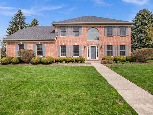 221 Sauk Drive, Batavia, IL 60510