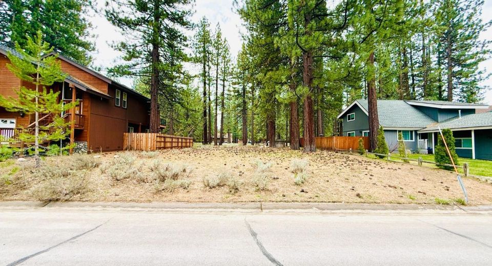 2733 Springwood Drive, South Lake Tahoe, CA 96150 Photo