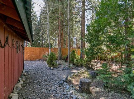 995 Turnback Trail, South Lake Tahoe, CA 96150 Photo