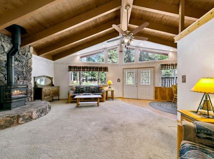 995 Turnback Trail, South Lake Tahoe, CA 96150 Photo