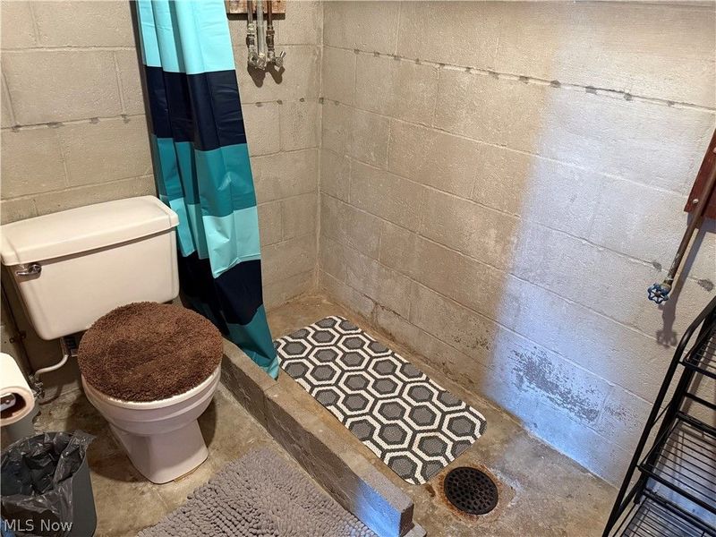 442 W 44th Street, Shadyside, OH 43947 Photo 7