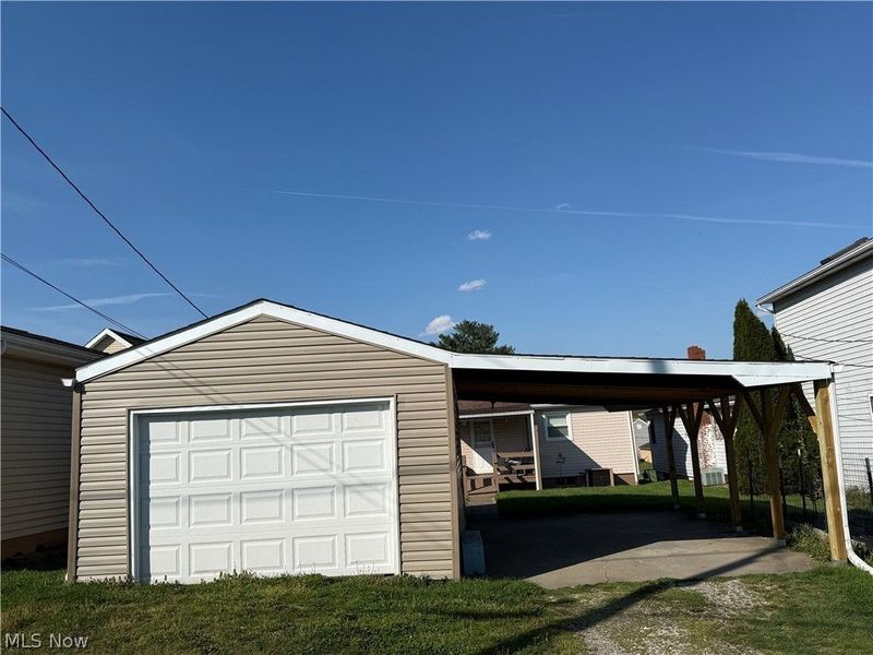 442 W 44th Street, Shadyside, OH 43947 Photo 9