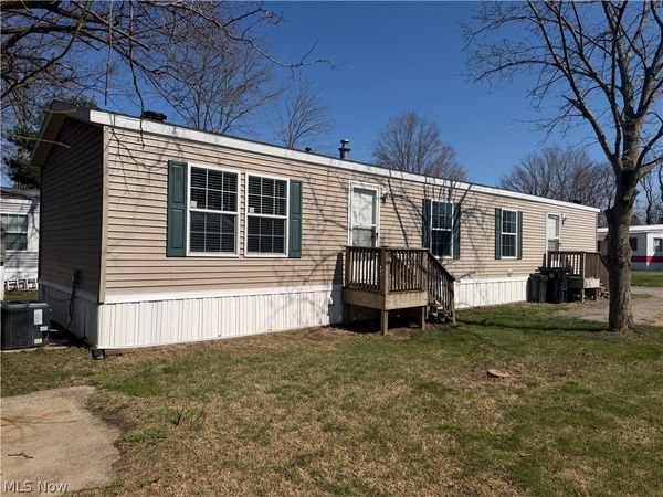 202 W Main Street, Unit 139, Conneaut, OH 44030