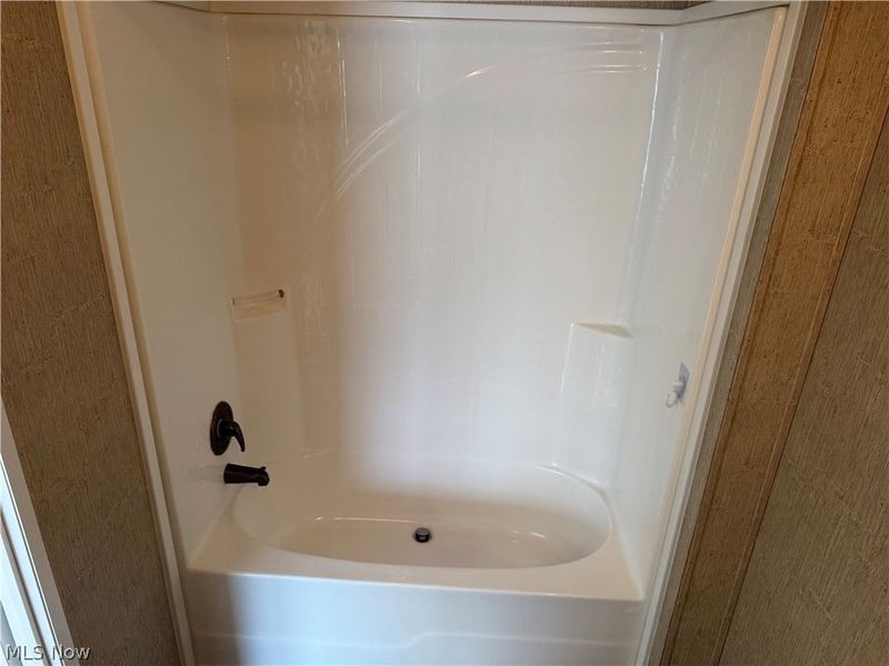 202 W Main Street, Unit 139, Conneaut, OH 44030 Photo 27