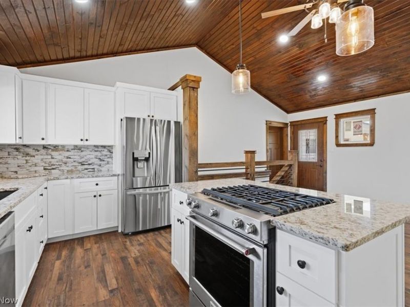 801 Westview Drive, Belpre, OH 45714 Photo 13