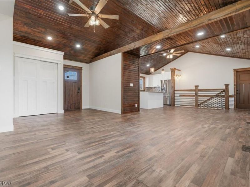 801 Westview Drive, Belpre, OH 45714 Photo 9