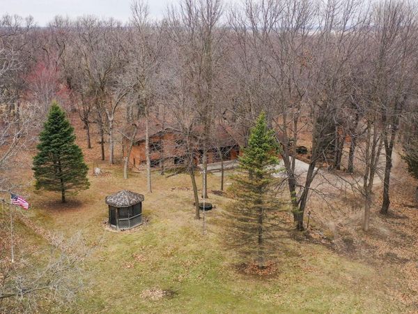 9415 65th Street NE, Albertville, MN 55301