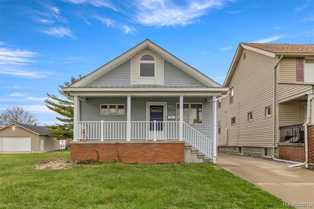 5210 Maple Street, Dearborn, MI 48126 Main Photo