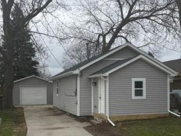 3517 Fern Avenue, Burton, MI 48529