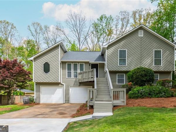 3949 N Indian Circle, Kennesaw, GA 30144