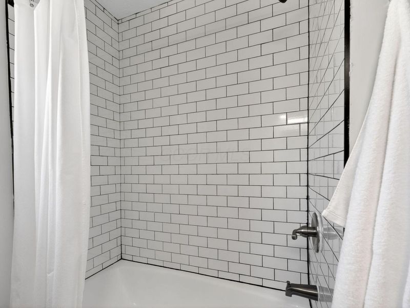 1204 Idlewild Drive, Columbus, OH 43232 Photo 12