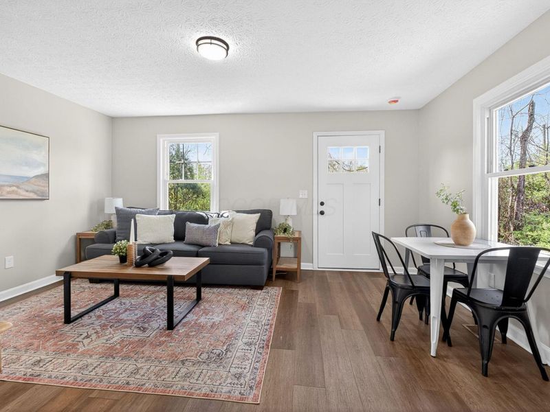 1204 Idlewild Drive, Columbus, OH 43232 Photo 3