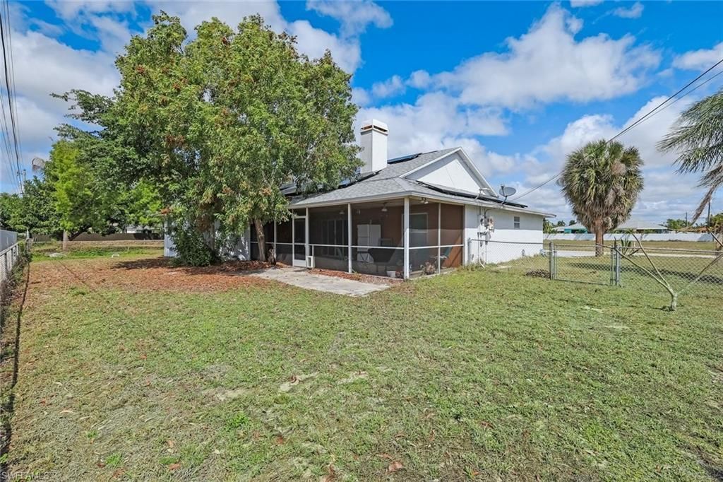 1208 SW 34th St, Cape Coral, FL 33914 Photo