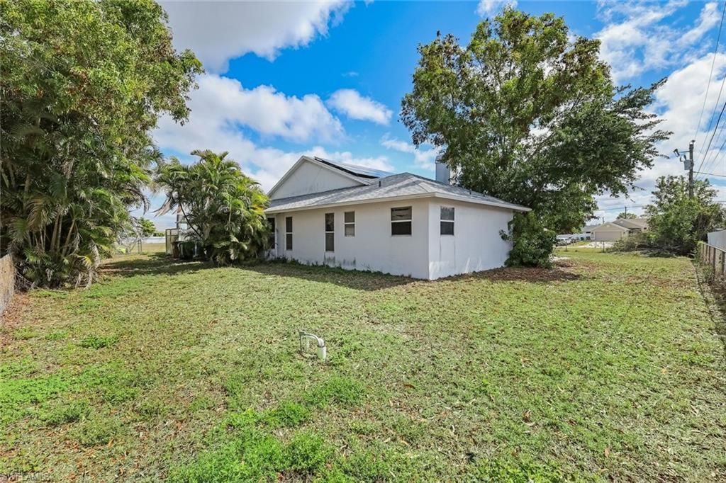 1208 SW 34th St, Cape Coral, FL 33914 Photo