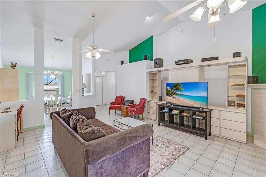 1208 SW 34th St, Cape Coral, FL 33914 Photo