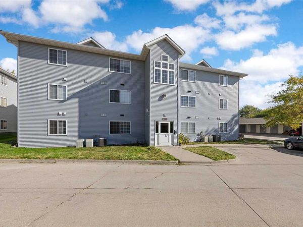 930B Boston Way, Unit 2, Coralville, IA 52241