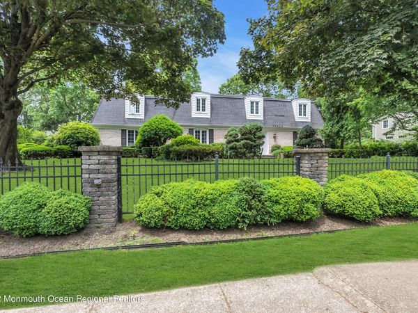 5 Mahoras Drive, Ocean Twp, NJ 07712