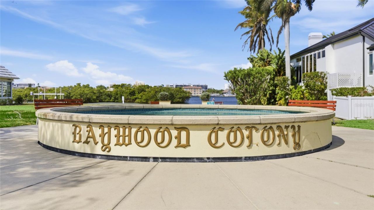 5915 Tidewood Avenue, Unit 4, Sarasota, FL 34231 Photo