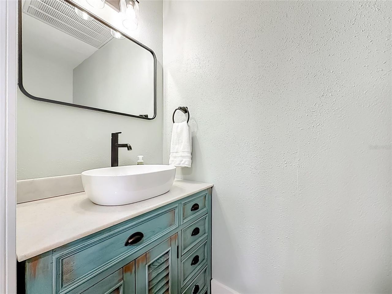 1851 NW 18th Street , Crystal River, FL 34428 Photo