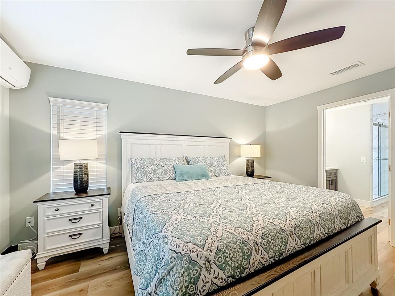 1851 NW 18th Street , Crystal River, FL 34428 Photo