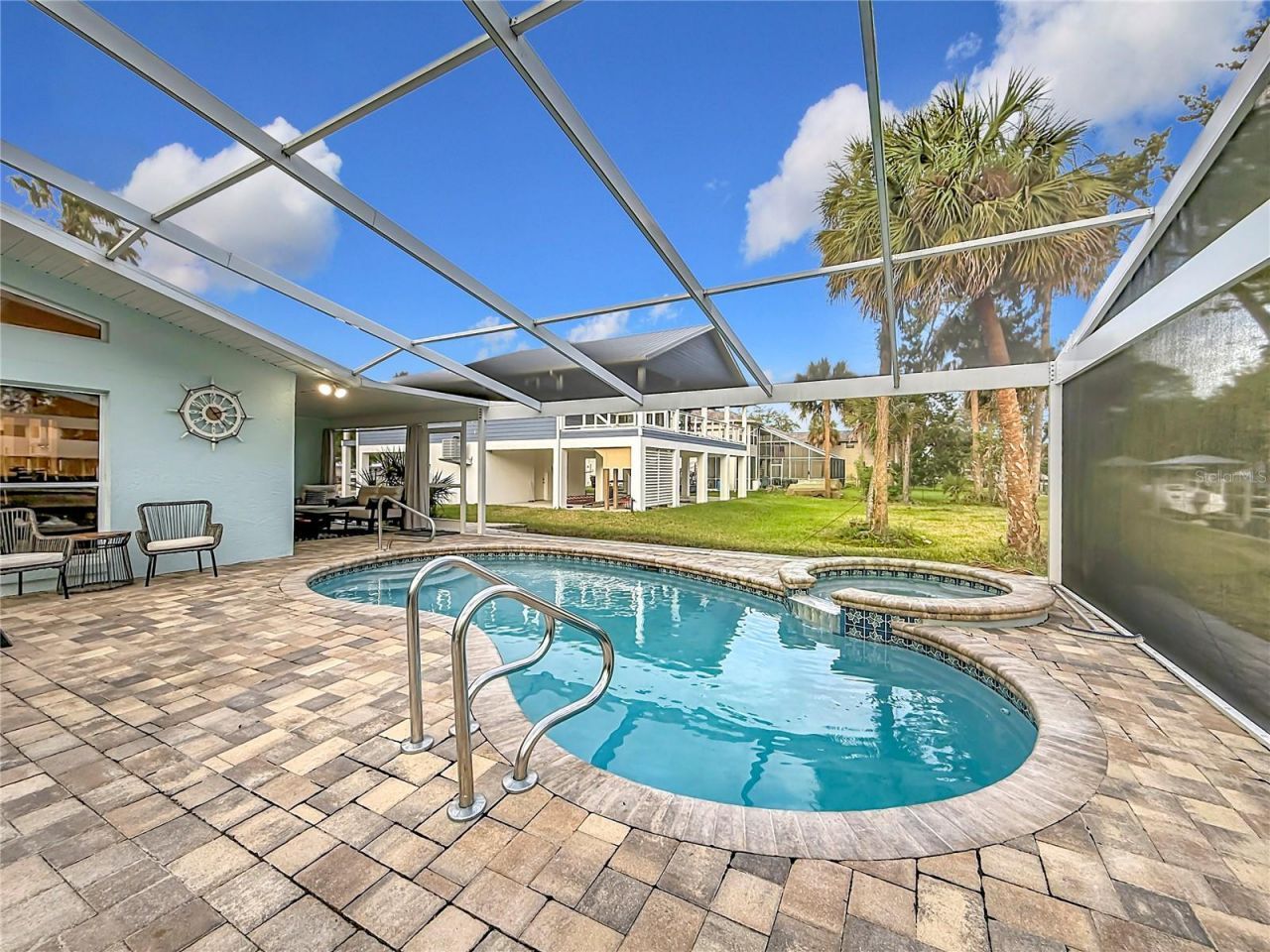 1851 NW 18th Street , Crystal River, FL 34428 Photo