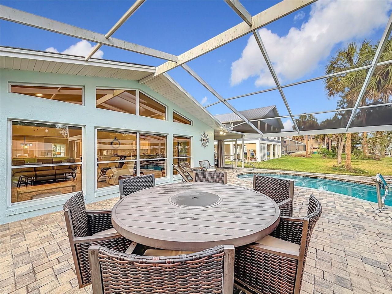 1851 NW 18th Street , Crystal River, FL 34428 Photo