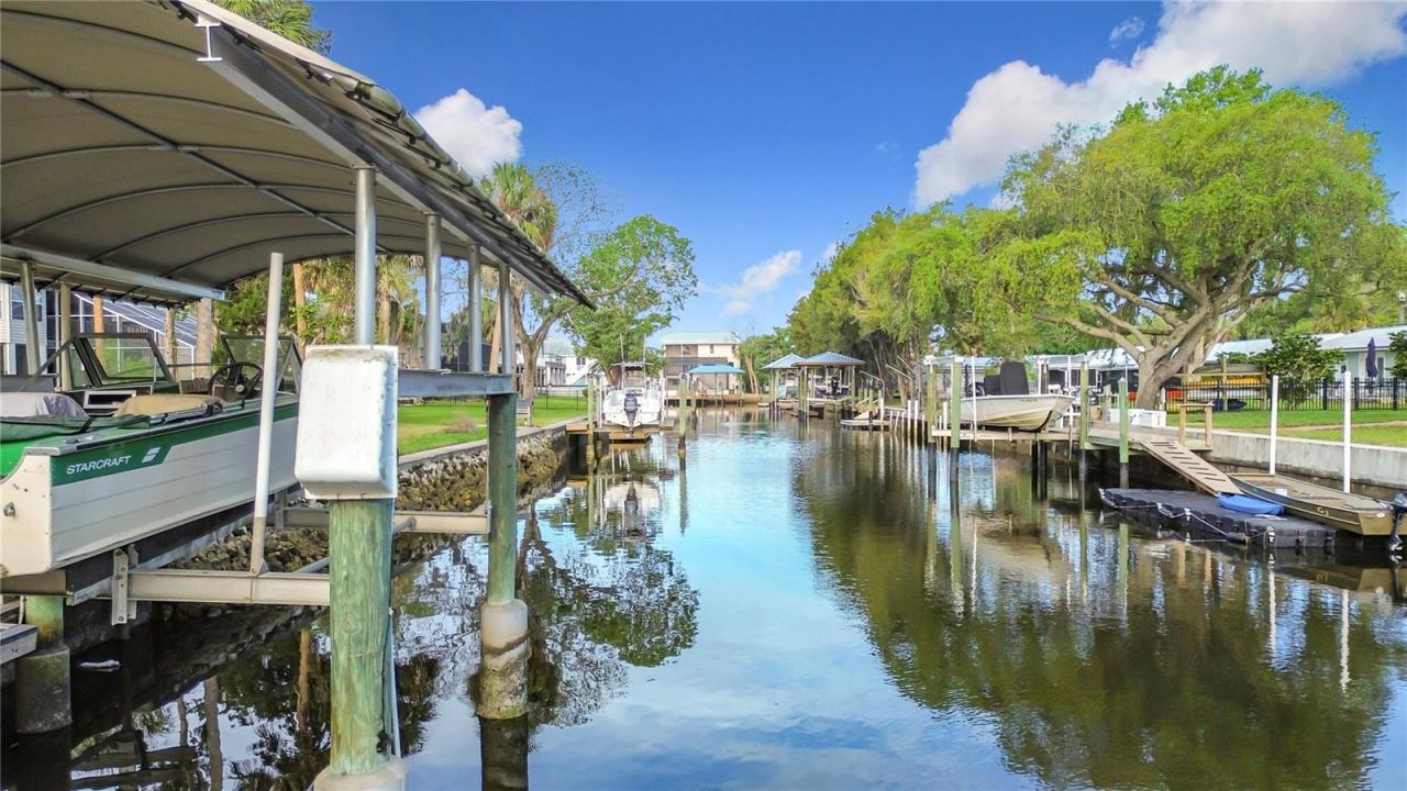 1851 NW 18th Street , Crystal River, FL 34428 Photo