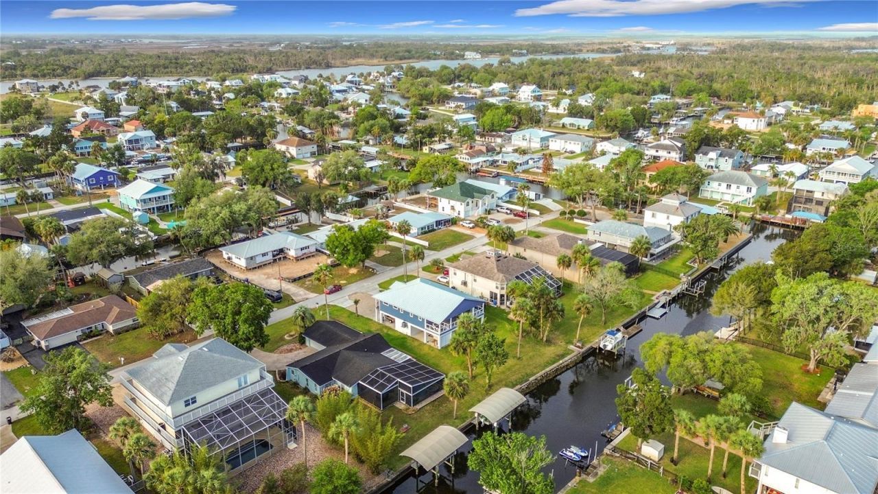 1851 NW 18th Street , Crystal River, FL 34428 Photo